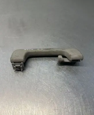 Audi A6 S6 C6 4F Front interior roof grab handle 8p0857607c