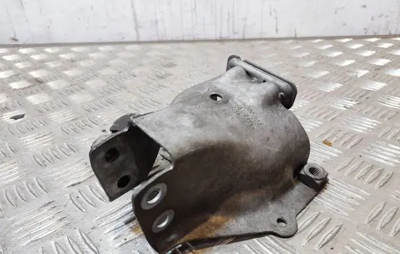Audi A5 8T 8F Engine mounting bracket 8K0399059