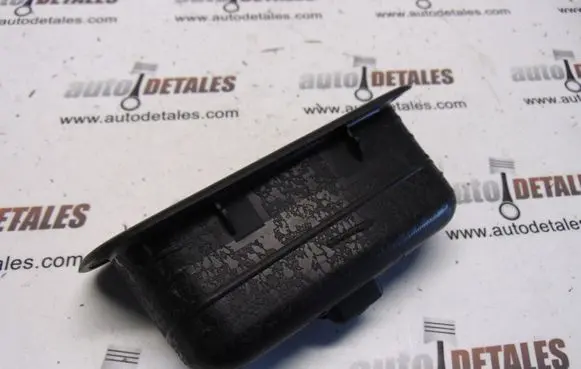 Mitsubishi Lancer Other exterior part MR2106889