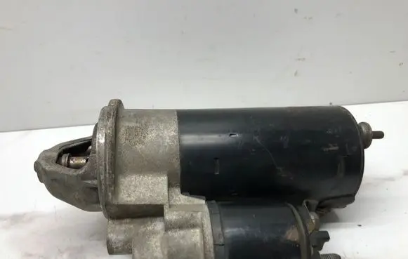 Audi A4 S4 B7 8E 8H Starter motor
