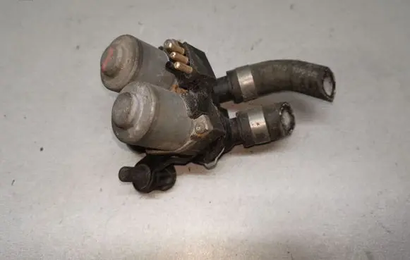 Coolant heater control valve