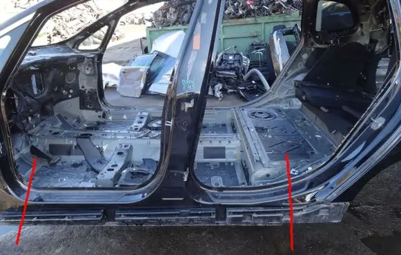 BMW 2 F45 Other sill/pillar trim element