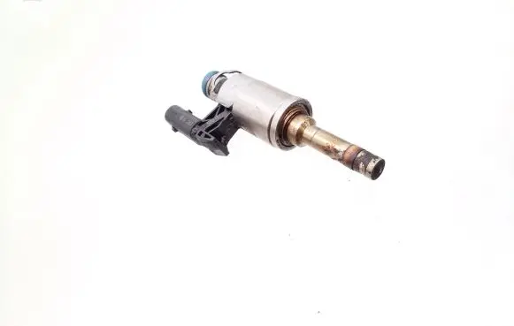 Volkswagen Golf VII Fuel injector 0261500132 04E133036A