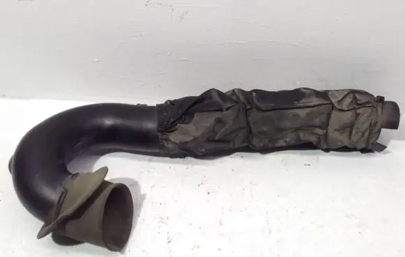 Opel Antara Air intake hose/pipe