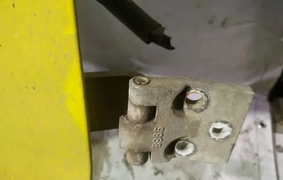 Peugeot Boxer Front door upper hinge