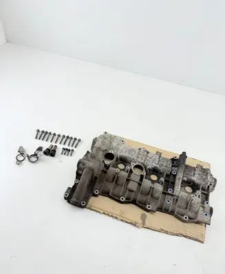 Porsche Cayman 987 Rocker cam cover 9871041231R 98710491400