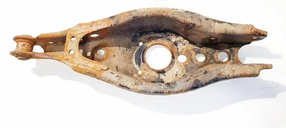 Toyota Avensis T270 Rear upper control arm/wishbone