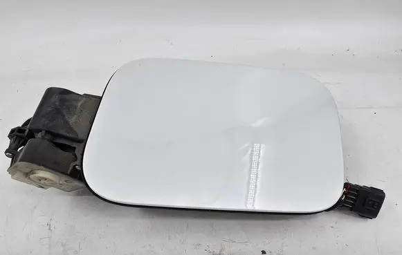 Polestar 4 Electric car charge socket cover 80028112