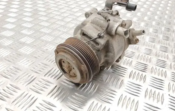 Mitsubishi Outlander Air conditioning (A/C) compressor (pump) 7813A372 T000016323 AKV200A421J