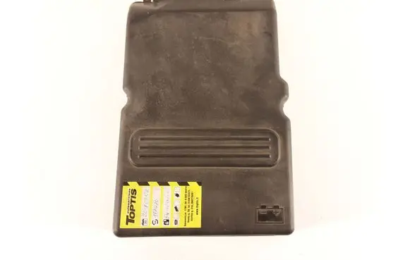 Mazda 3 I Battery box tray cover/lid Z60118593