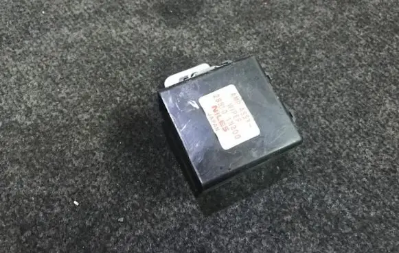 Nissan Almera Other control units/modules 285101n200