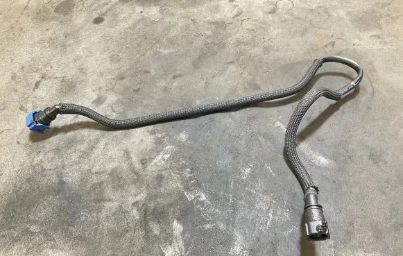 Nissan Qashqai Fuel main line pipe