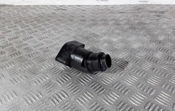 Volkswagen Tiguan Intake resonator 04L131111M 301260