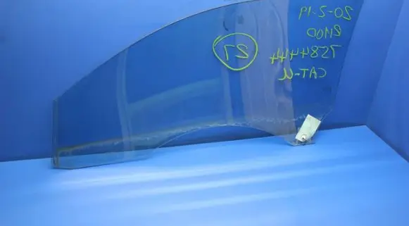 Mercedes-Benz CLK A209 C209 Front door window/glass (coupe) DOT27AS2M65100