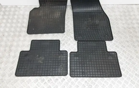 Volvo V50 Car floor mat set 