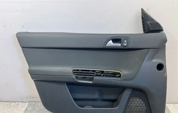 Volvo V50 Front door card panel trim 30755292