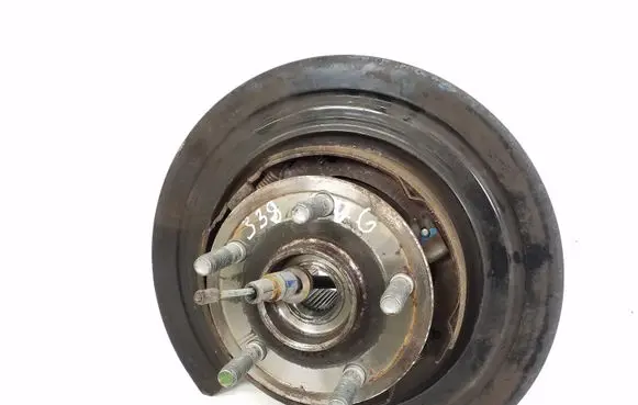 Jeep Grand Cherokee Rear wheel hub