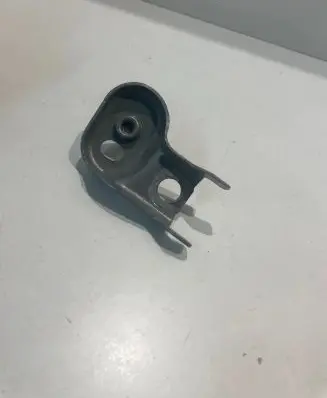 Engine bonnet (hood) release handle