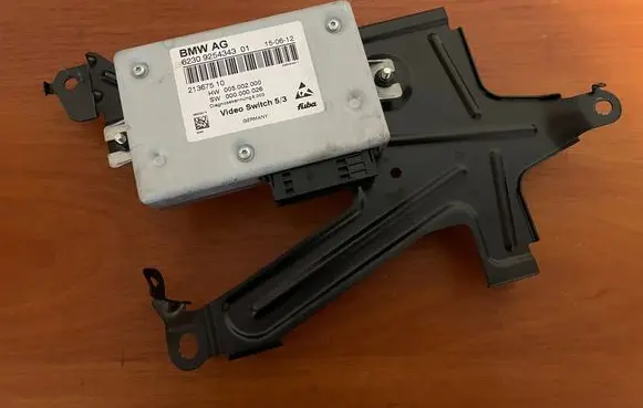 BMW 5 F10 F11 Camera control unit module 9254343
