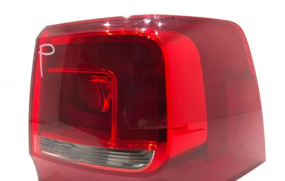 Volkswagen Sharan Rear/tail lights 7N0945096G