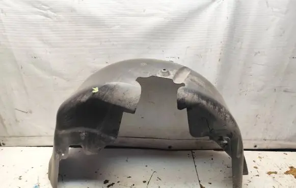 Ford Taurus Rear arch fender liner splash guards AG135428344AC F150B 6150