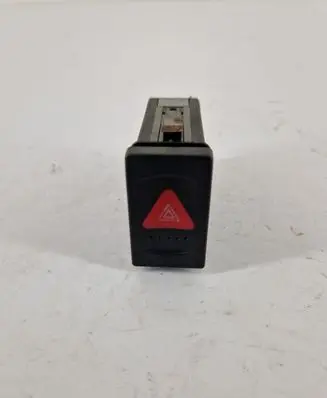 Volkswagen PASSAT B5 Hazard light switch 3B0953235B