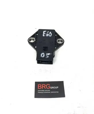 BMW 5 E60 E61 ESP acceleration yaw rate sensor 6758750 17837434 0265005266