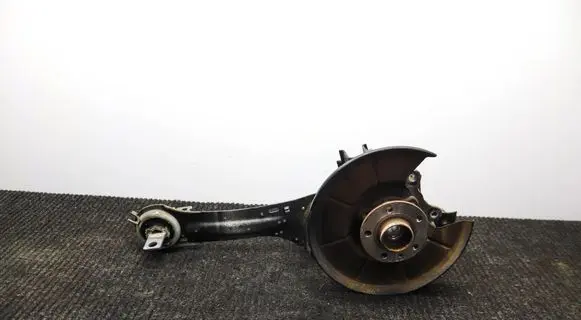 Volvo S60 Rear wheel hub 