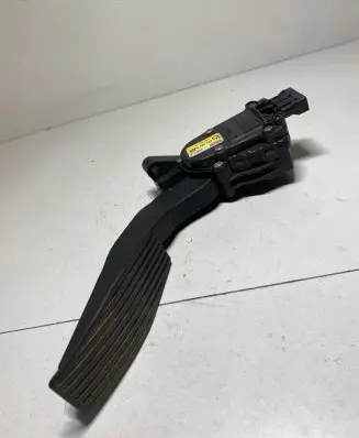 Opel Signum Accelerator throttle pedal 9186725 6PV00832201