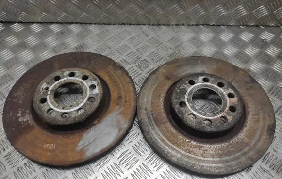 Volkswagen PASSAT B6 Front brake disc