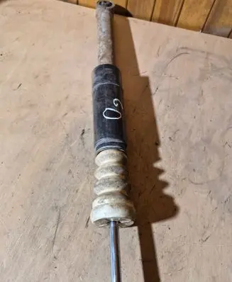 Volkswagen Bora Rear shock absorber/damper 