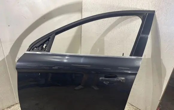 Volvo XC60 Front door