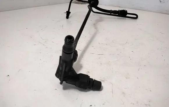 Volvo V50 Clutch pipe/line 