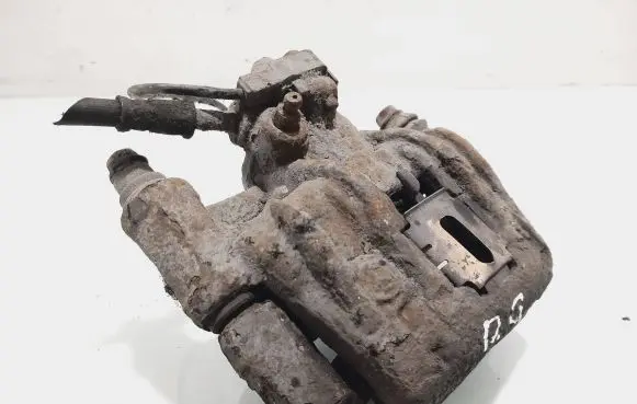 Mercedes-Benz Sprinter W901 W902 W903 W904 Rear brake caliper