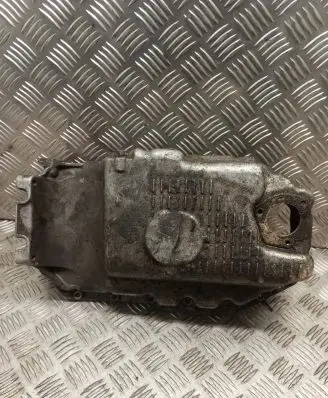 Volkswagen Golf IV Oil sump