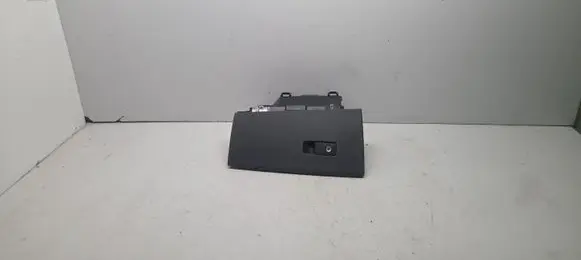 Volvo V70 Glove box 30676278