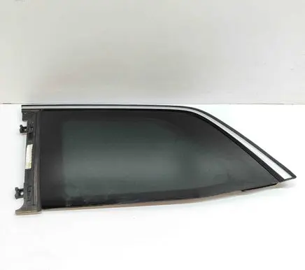 Mercedes-Benz GL X166 Rear side window A1666700087 A1666700150