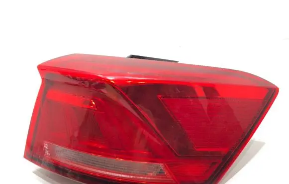 Volkswagen T-Roc Rear/tail lights 2GA945096
