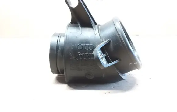 Intake resonator