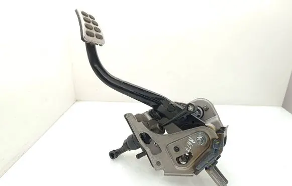 KIA Rio Clutch pedal 93840F2100 20125 109B173G