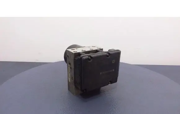 Volkswagen Golf IV ABS Pump 1J0907379AF