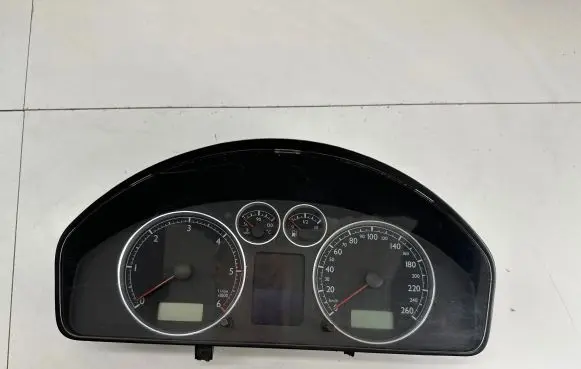Volkswagen Sharan Speedometer (instrument cluster) 110080031009