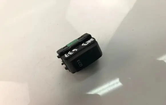 Dacia Sandero Other switches/knobs/shifts 251B49802R