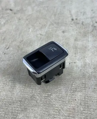 Mercedes-Benz ML W166 Tailgate opening switch 10076442 10022012 A1668707610