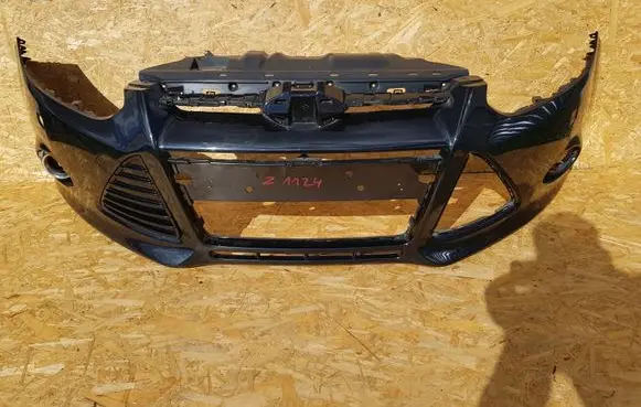 Ford Focus Front bumper BM517757A