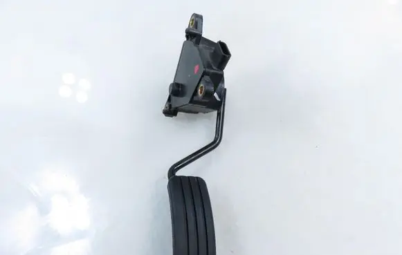 Renault Scenic II - Grand scenic II Accelerator throttle pedal 8200159647