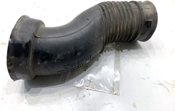 Opel Astra H Air intake hose/pipe 90531007