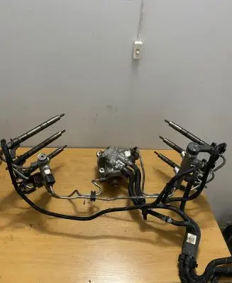 Audi Q7 4L Fuel injection system set 0445117027 059130277CH 0445010677