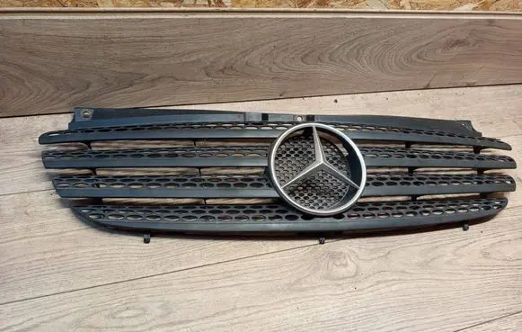 Mercedes-Benz Vito Viano W639 Front bumper upper radiator grill BZ0706401