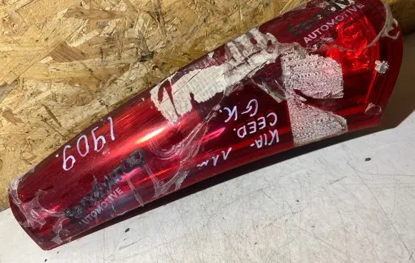 KIA Ceed Rear/tail lights 92403